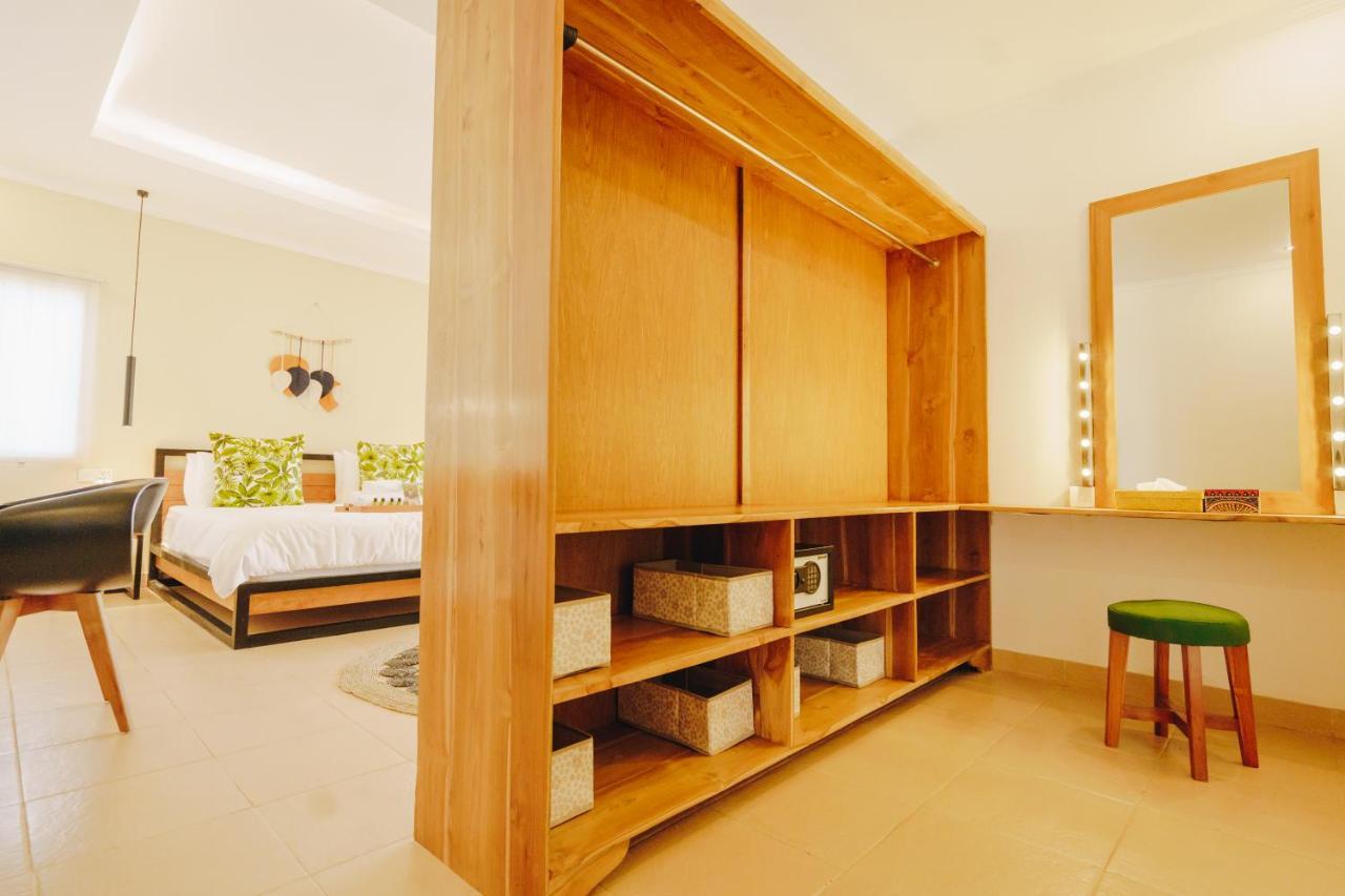Villa Orked 3 With Family Room Seminyak Exterior foto
